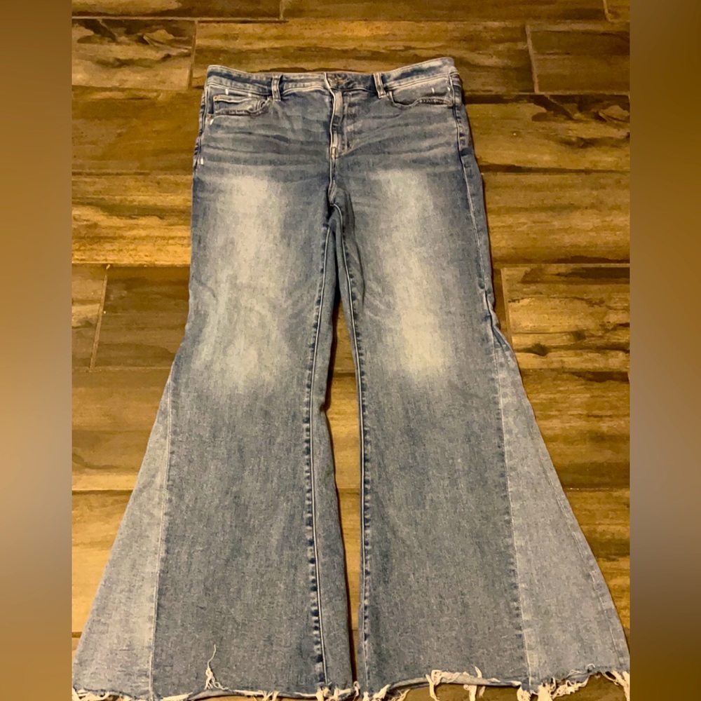 American Eagle Flare Jeans